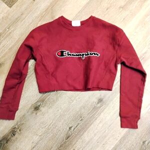 Champion Red Reverse Weave Cropped Size X-Small Sweatshirt